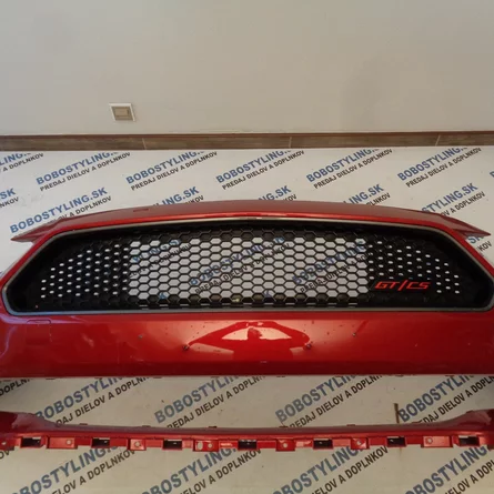 Ford Mustang CS nárazník JR3B-17C831 1000€