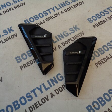 G05 bočný grill 51115A7F471 51145A41222 80€