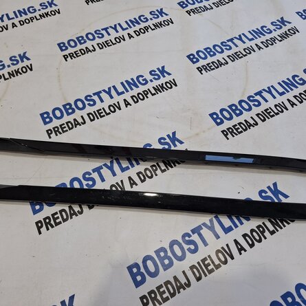 G05 lišty čelného okna 51317463528 150€/pár