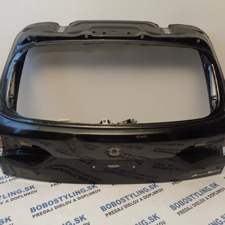 G05 zadný kufor 41007931925 185€