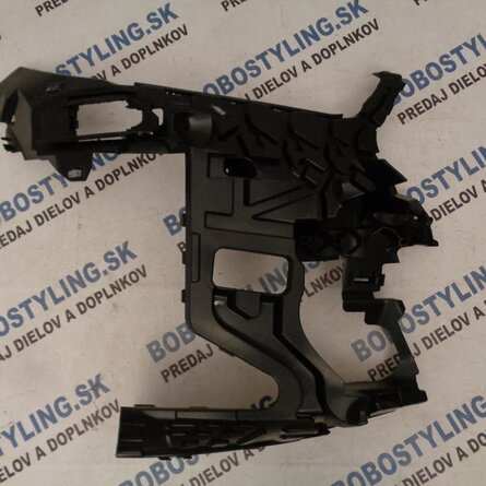 G06 LCI M pravý držiak v nár. 51118085665 80€
