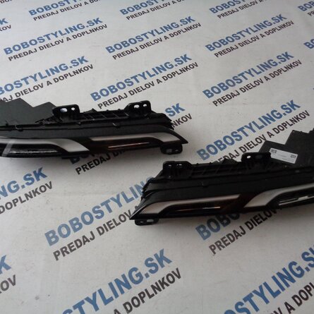 G70 LED smerovka 63115A9CF92 480€/ks