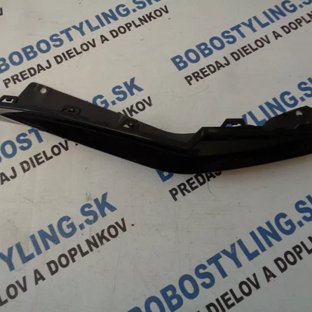 G82 zadný roh ľavý 51128076449 150€