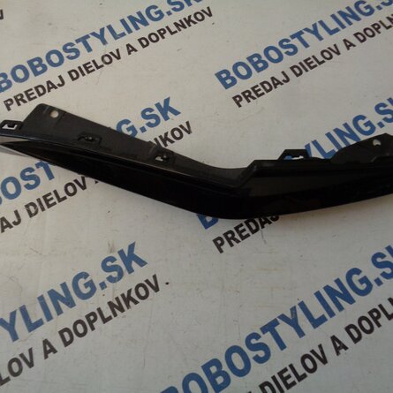 G82 zadný roh ľavý 51128076449 150€
