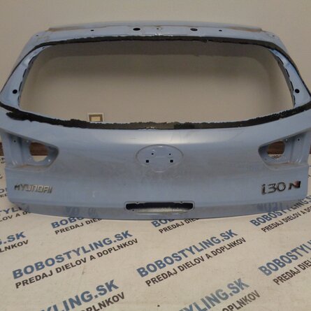 Hyundai i30 3 kufor 73700-G4010 225€