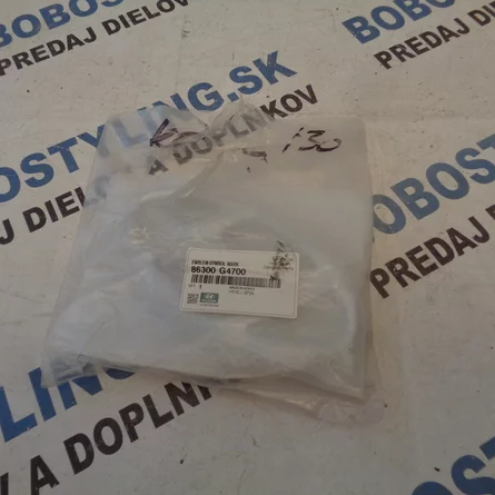 i30 predný znak 07-12 86300-G4700 20€