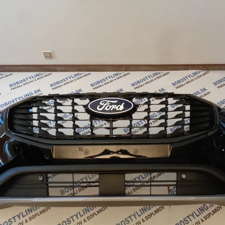 Kuga 24- nárazník PV4B-17D957-SA 520€
