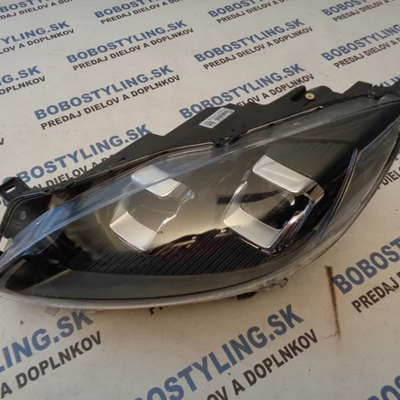 Kuga MK3 Ľavé LED LV4B-13E017-AK 350€