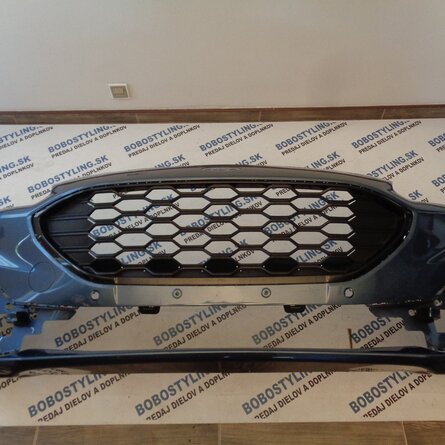 Kuga ST nárazník 1S7V-17D957-A 485€