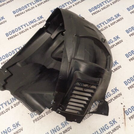Mustang pravý podblatník MR3B-16A562-A 55€