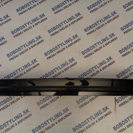 Passat B9 sériový spoiler 3J0807423B 140€