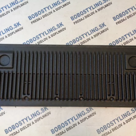 Ranger T9 21- plast KB3B-2640726-A 170€