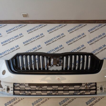 Škoda Octavia 4 nárazník 5E3807221 245€