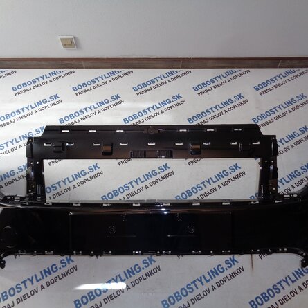 TRANSIT COURIER MK3 2023- R2X6-17E889-A 290€