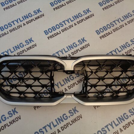U10 CHROm mat grill 51135A35BA9 188€