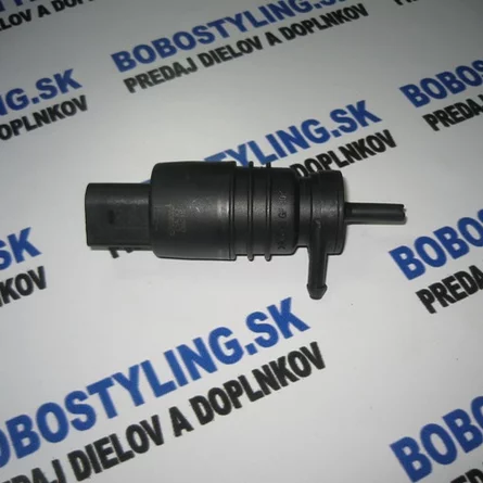 Z3 motorček ostrekovača okna 67128362154 19,95€